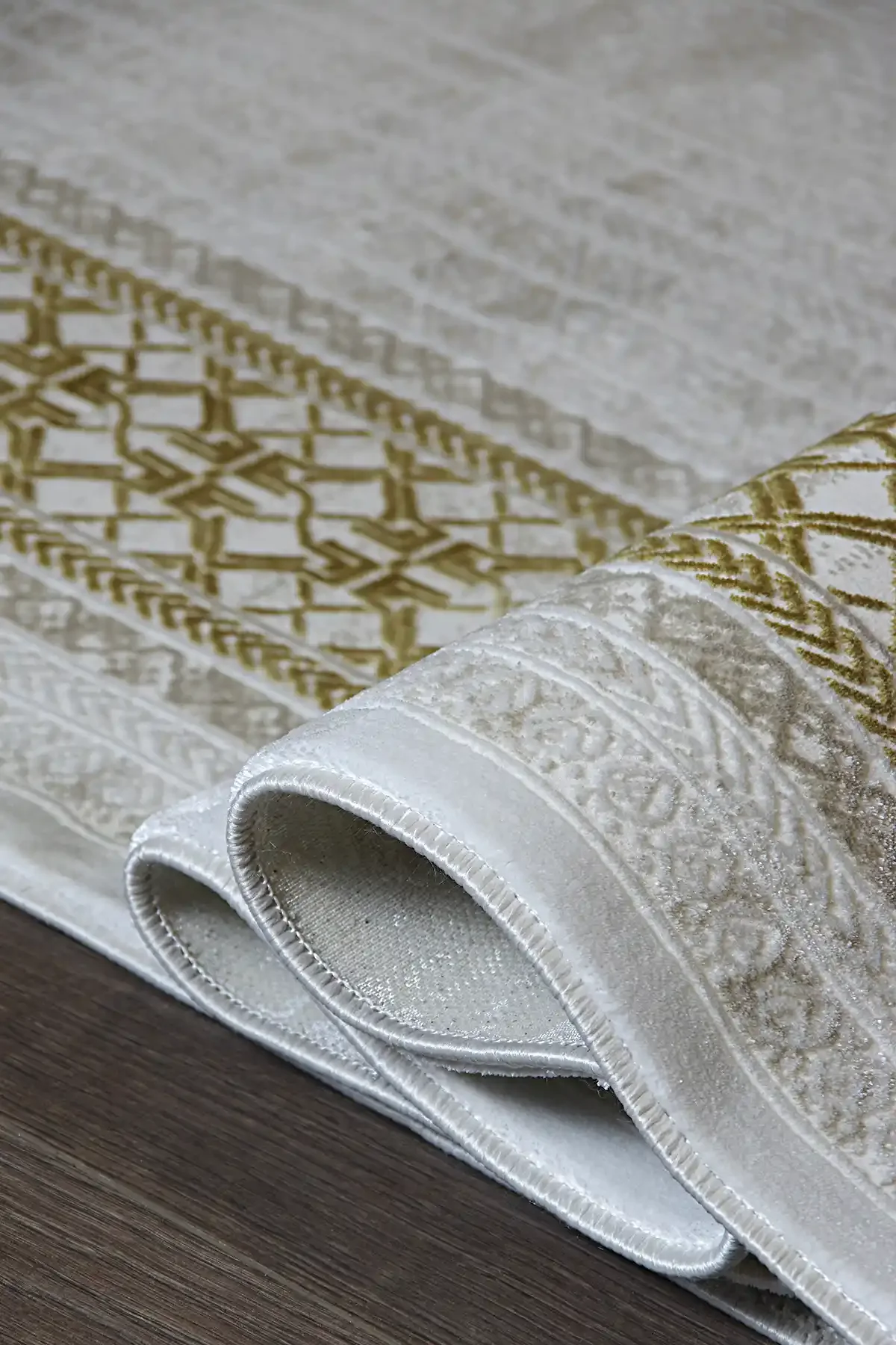 Avantgarde Gold Halı - 240x340
