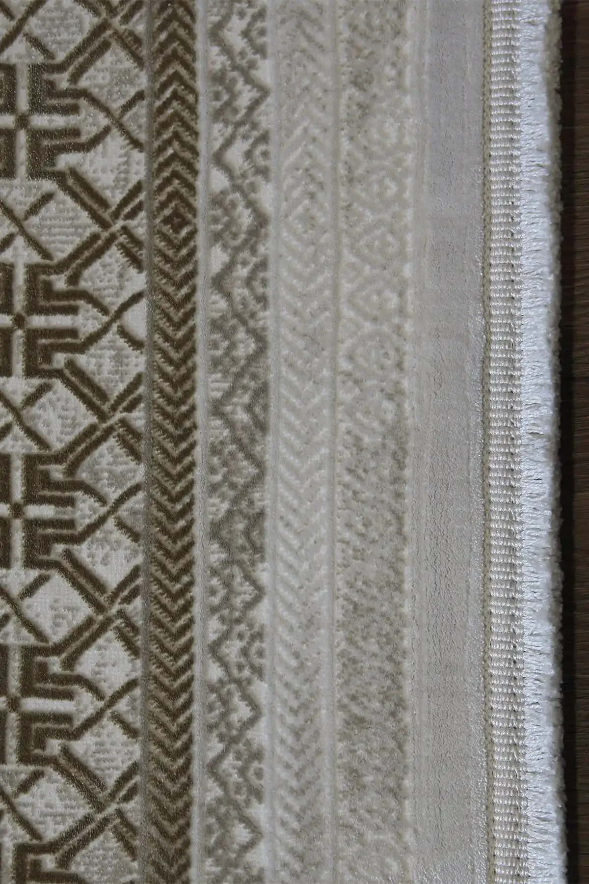 Avantgarde Gold Halı