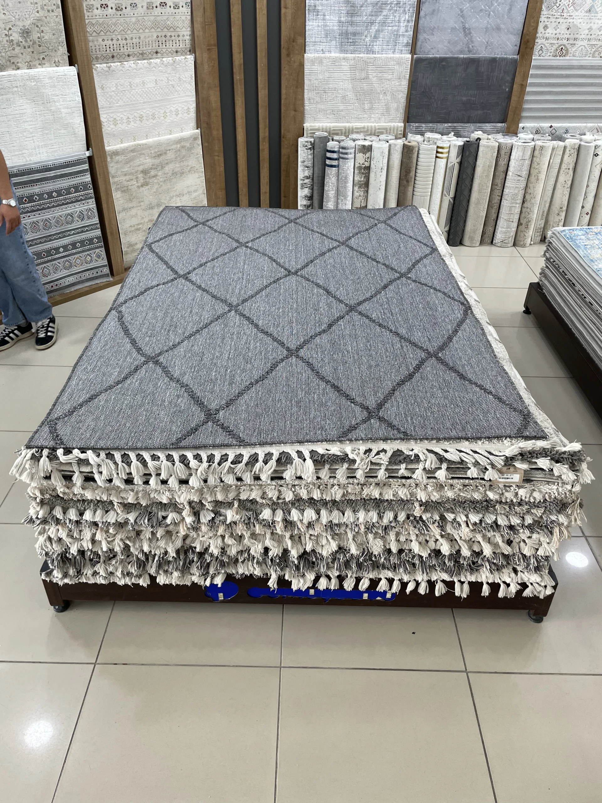 Bağdat Outlet Halı 4m²