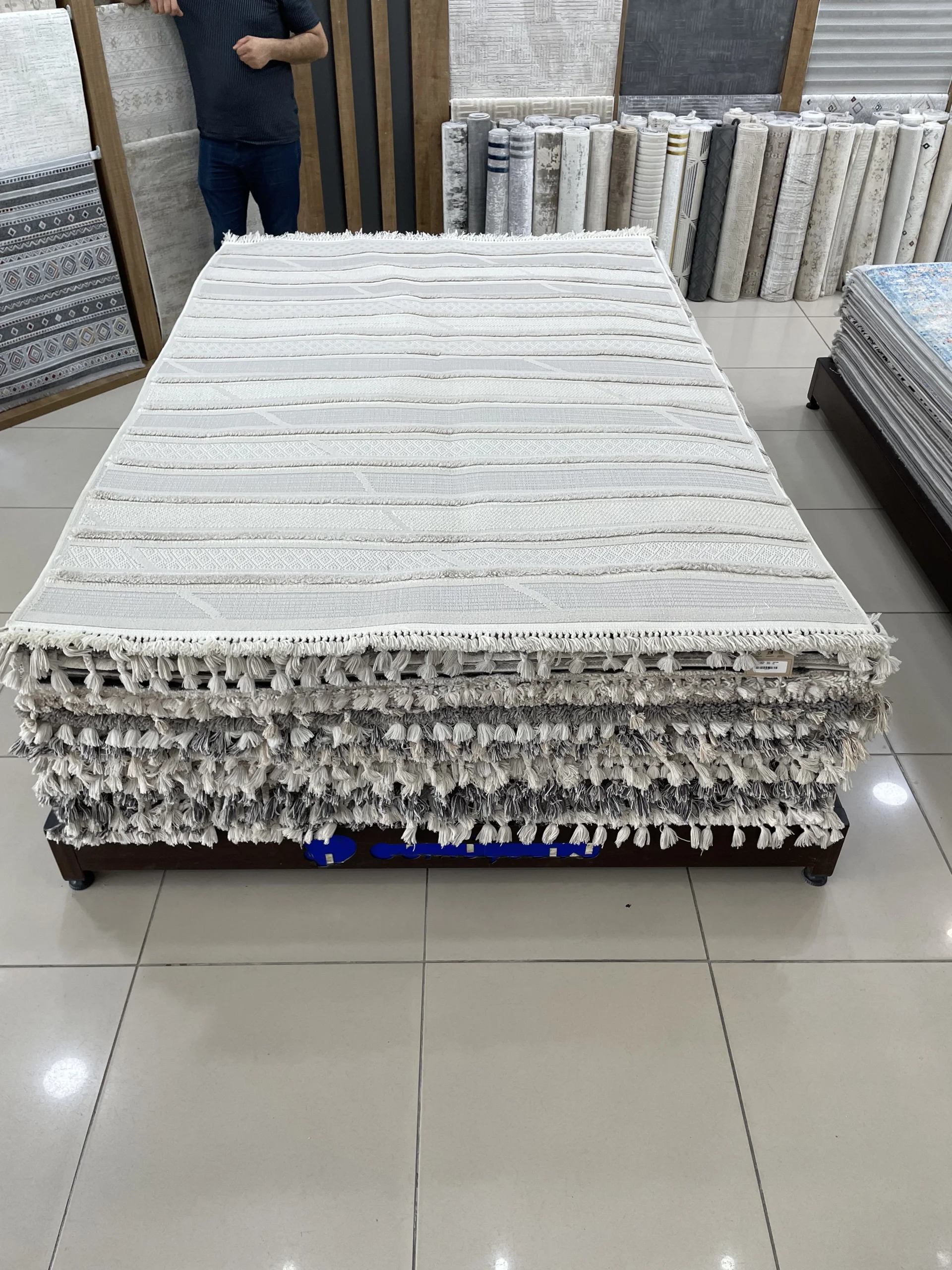Bağdat Outlet Halı 4m²