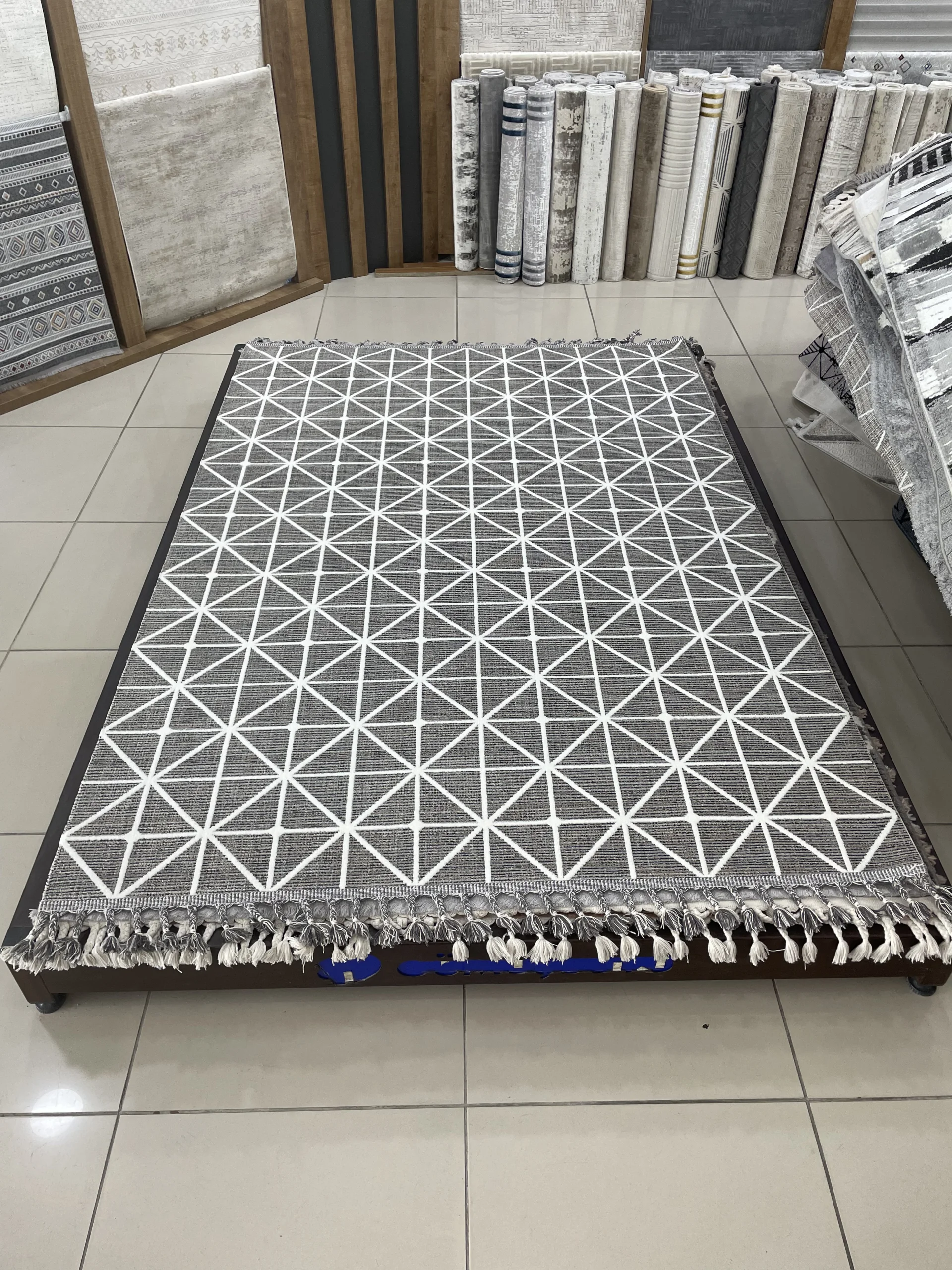 Bağdat Outlet Halı 4m²