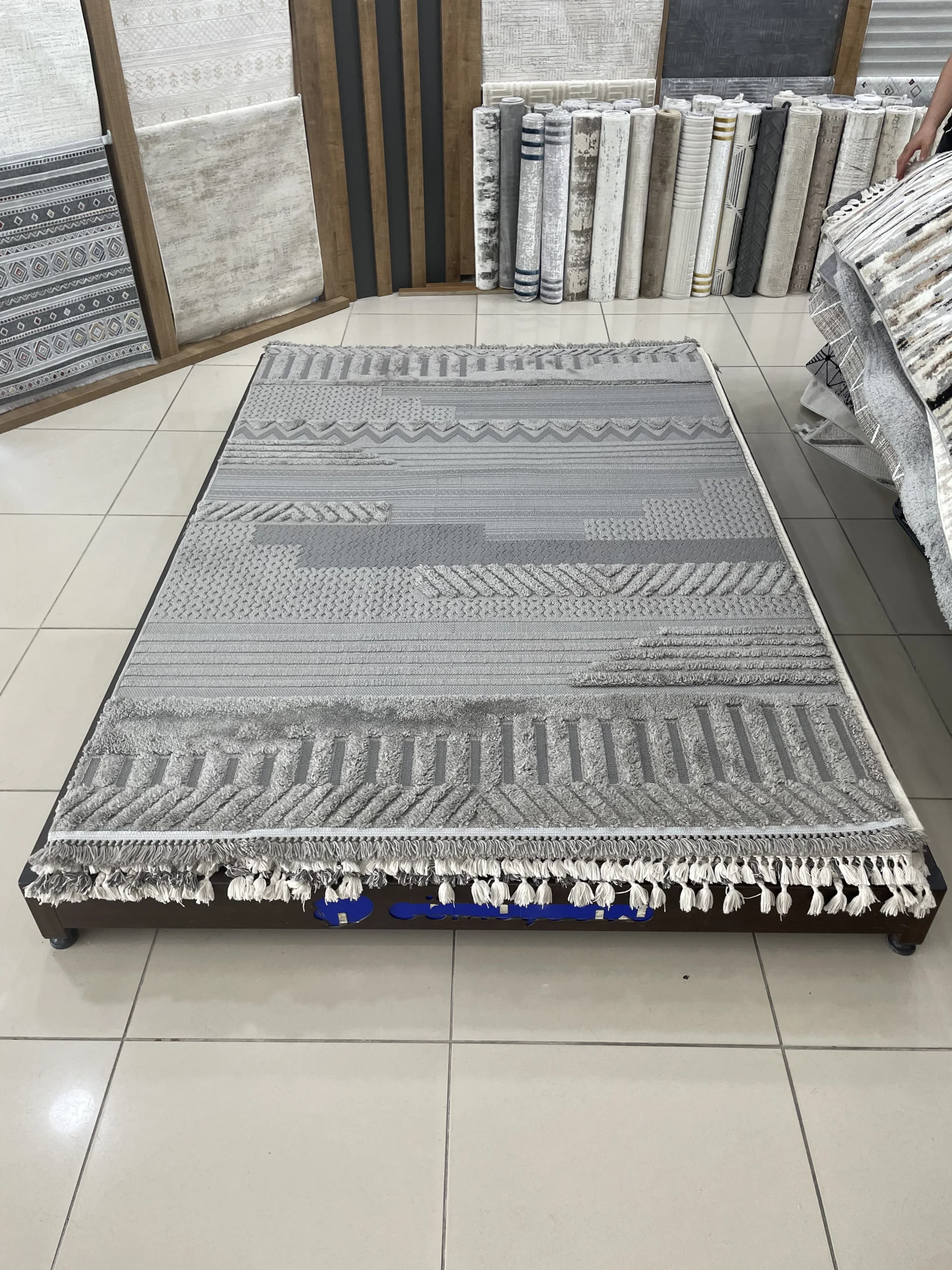Bağdat Outlet Halı 4m²